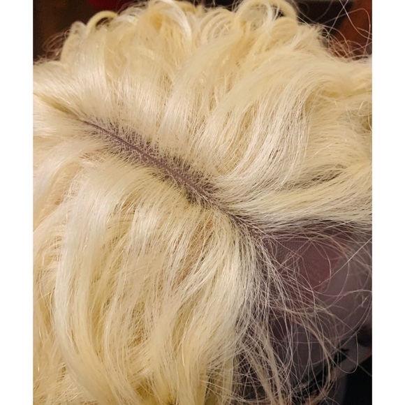 NWT U-part 613 Lacefront Wig - Picture 4 of 6